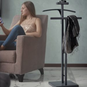 Современная мебель Вешалка костюмная Галант 340 Черный / Серый графит, купить недорого в фирменном салоне магазине «Моя Мебель», всего за 8 640 руб.