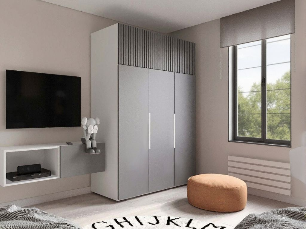 Распашной шкаф для одежды 3-х створчатый с полками urban 2